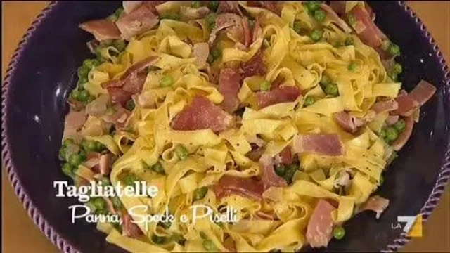 Tagliatelle Panna, Speck e Piselli
