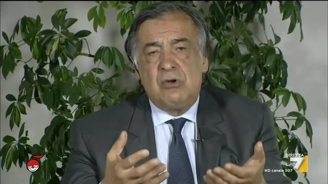 Comunali a Palermo. I candidati sindaco Orlando (centrosinistra), Ferrandelli, leader movimento Coraggiosi e Forello (M5S) si confrontano sull'occupazione