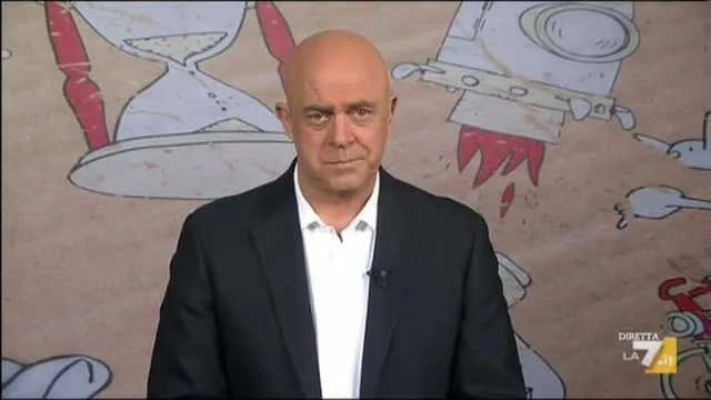 Crozza: "Ciao Giova…parto con due battute secche su Maometto?"