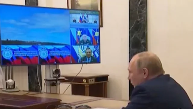 Putin assiste al lancio del missile Sarmat: "Farà riflettere chi ci minaccia"