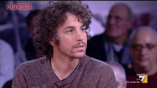 Mattia Santori: “È il momento di andare anche in periferia, prima che arrivino i parassiti della fragilità”