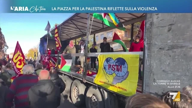La piazza per la Palestina riflette sulla violenza