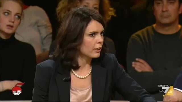 Bonafé e De Magistris si scontrano sugli 80 euro, local tax e riforma del lavoro