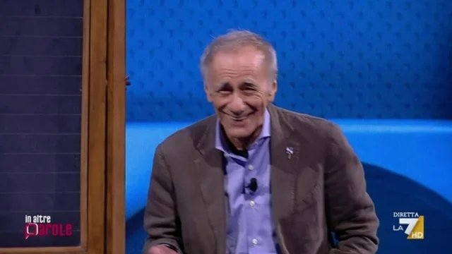 Gramellini: "Roberto hai la camicia, che succede?". E Vecchioni svela il fuori onda