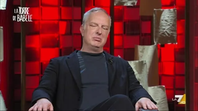 Antonio Scurati: “Sento che la democrazia è di nuovo minacciata. Chi crede nella democrazia deve prepararsi a lottare”