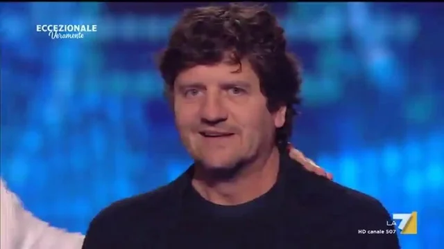 Fabio De Luigi: 'Tra le battute sul campo e quelle sul palco ho scelto il palco'