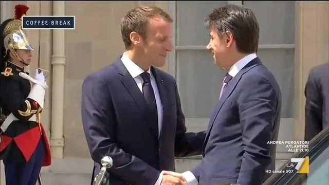 Conte incontra in gran segreto Macron