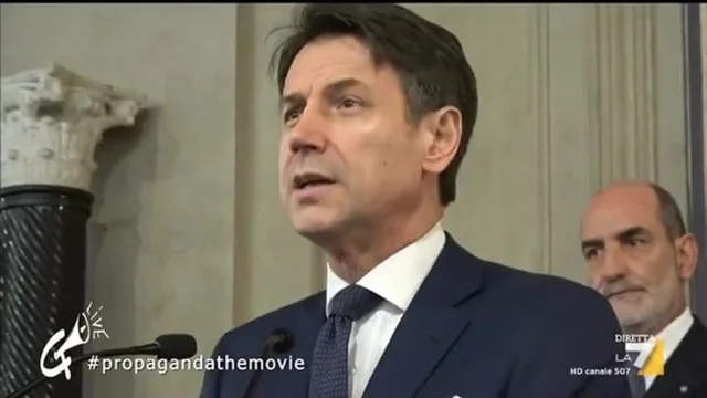 Il compagno Giuseppi legge la lista dei Ministri