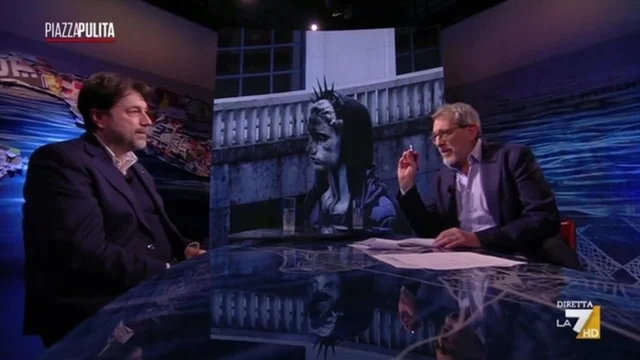 Formigli a Montanari: "Una rissa con La Russa? Forse è scappata la frizione anche a lei..."