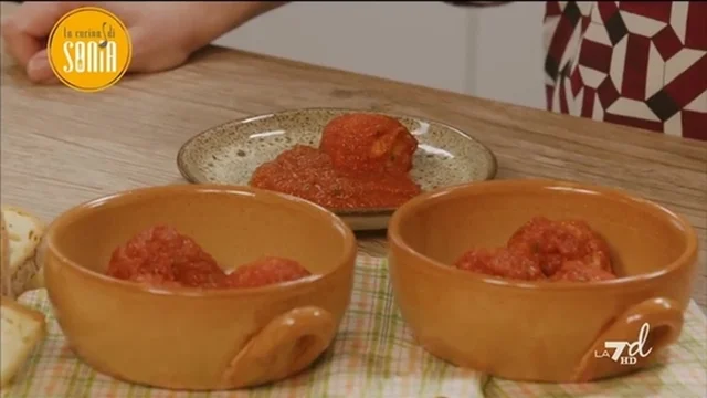 Polpette di ricotta al pomodoro