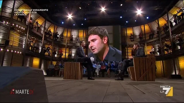 L'intervista a Di Battista (M5S) sulla politica di Renzi e le prossime elezioni