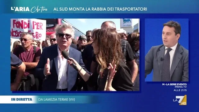 Blocco autotrasportatori, scontro Parenzo e Polimeni: "Non voglio che mi rompano le balle per come faccio il programma"