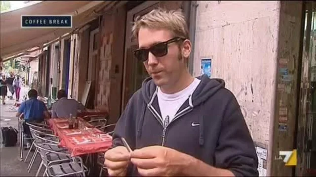 POCHI SOLDI NEL PORTAFOGLI