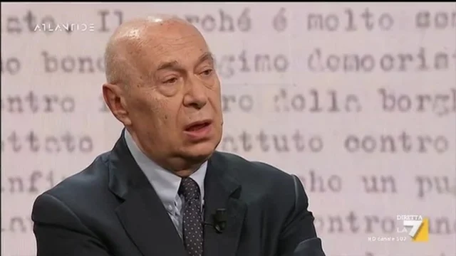 La profezia di Paolo Mieli: "In Italia c'è il rischio di svolta autoritaria"