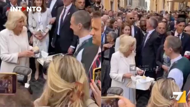 Fuori programma di Carlo e Camilla: passeggiata per le vie del centro di Roma e gelato in uno storico bar