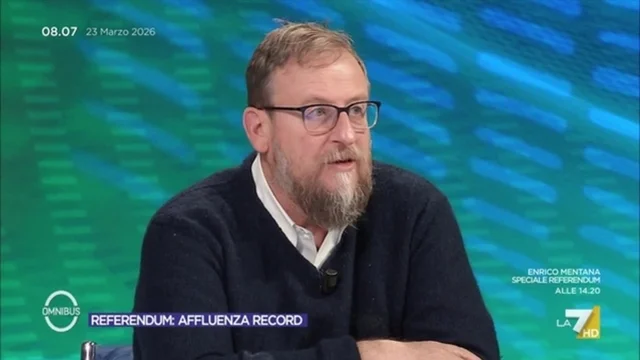 Referendum, Di Feo sull'affluenza: "Bella la partecipazione popolare, stanno votando tanti giovani"