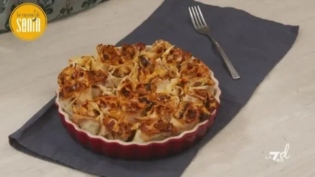 Girelle di pane carasau con acciughe