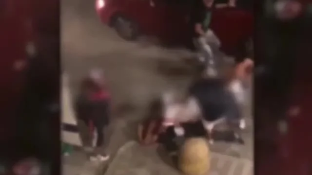Rissa da strada tra gang latino-americane a Milano: le immagini