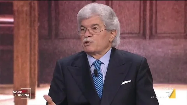 Razzi (FI): 'Io ho detto di non essere laureato, Di Maio sbaglia il congiuntivo e vuole fare il premier'