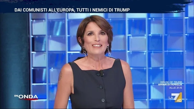 Siparietto tra Marianna Aprile e Compatangelo: "Quante persone c'erano da Trump? Meno che da Ultimo a Tor Vergata..."