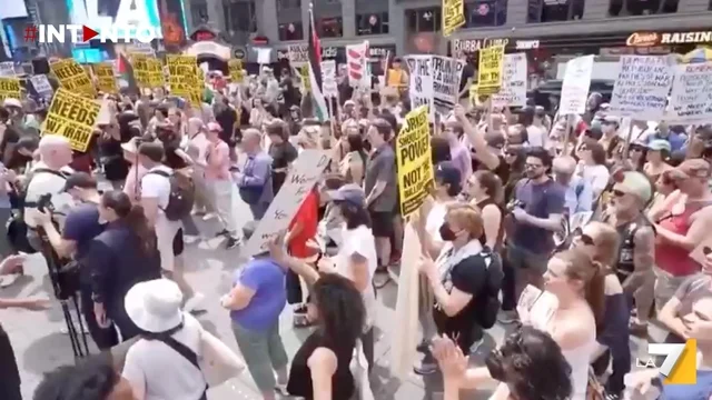 Proteste anti-guerra negli Stati Uniti contro il conflitto con l’Iran