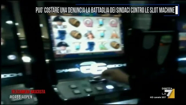 Può costare una denuncia la battaglia dei sindaci contro le slot machine