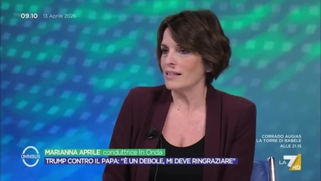 Marianna Aprile: "Trump impotente, ricordiamo che durante il Conclave pubblicò un'immagine di lui papa"