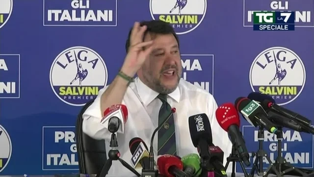 Caos seggi a Palermo, Salvini rivela: "Ho dovuto disturbare Mattarella..."