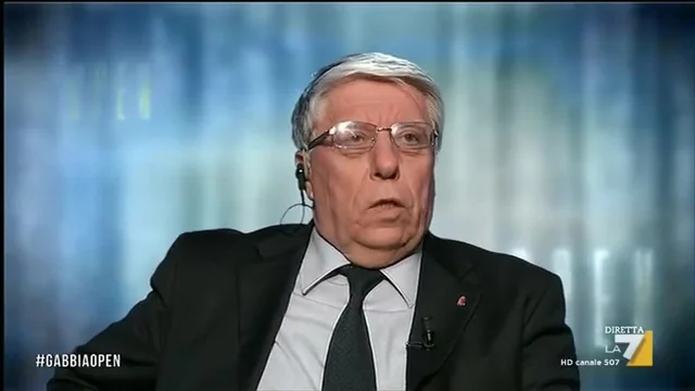 La casta si ribella. Giovanardi: 'Non siamo troppo pagati'