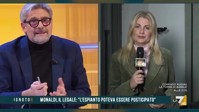Morte del piccolo Domenico, Pino Rinaldi all’inviata: “Dovevi essere con la mamma e l'avvocato, che è successo?”,