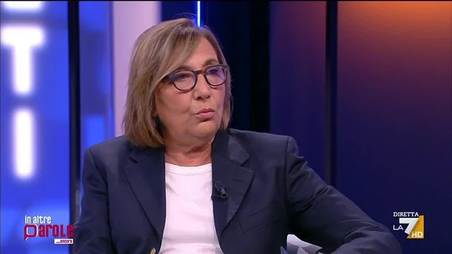 Flavia Perini: "Odio online un affare, Trump ha creato un suo social per insultare"