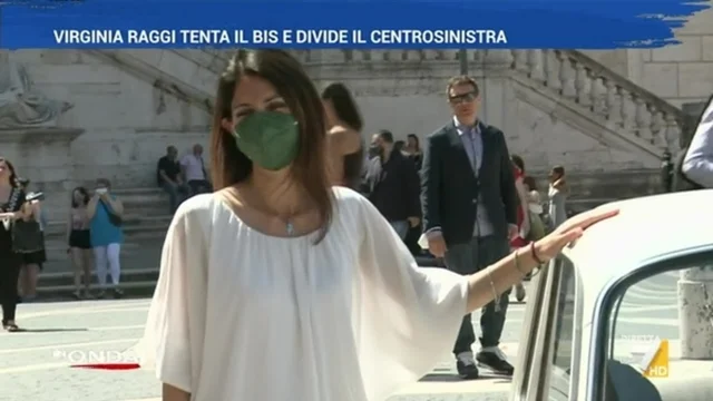 Roma, Virginia Raggi tenta il bis e divide il centrosinistra