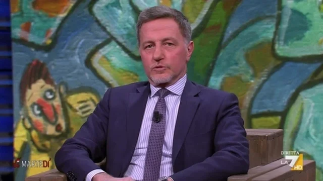 Giannini: "Meloni chiusa nel palazzo sta perdendo contatto con il Paese reale"