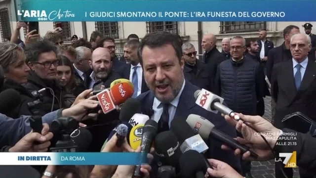 Ponte sullo Stretto, Salvini dopo la bocciatura della Corte dei Conti: “Tranquillo, risponderemo punto su punto”