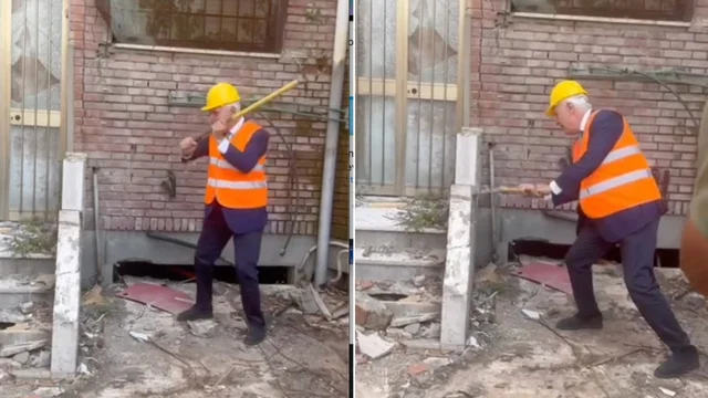 Il presidente della Toscana Giani prende a picconate un muro a Lido di Camaiore: il video