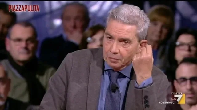 Padellaro: “O Conte fa qualcosa presto o questo governo va incontro alla liquefazione”