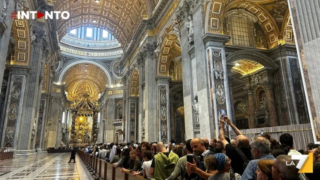 Papa Francesco, fino a 5 ore di attesa per l’ultimo saluto: la fila da Piazza San Pietro