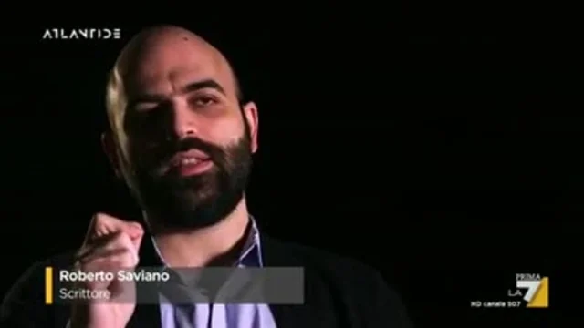 Messico '68, Saviano: 'Il pugno alzato di Tommie Smith un gesto di sfida non arrogante'