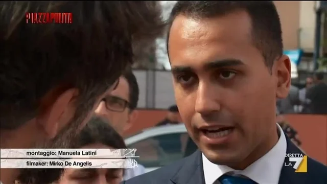 Di Maio: 'Emergenza immigrazione? Prima il reddito di cittadinanza agli italiani'