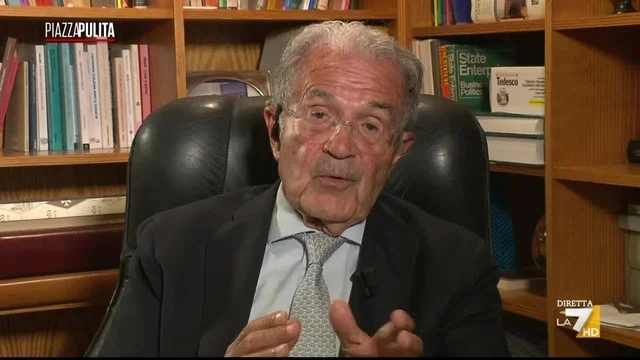 “Meloni? Ambigua. Vuole un’Europa debole” - L’intervista a Romano Prodi