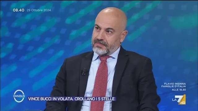 Vince Bucci in volata, crollano i 5 Stelle - Omnibus, 29/10/2024