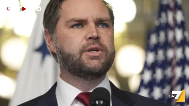 Papa Leone XIV, americano ma anti-Vance: il tweet contro le politiche anti-migratorie