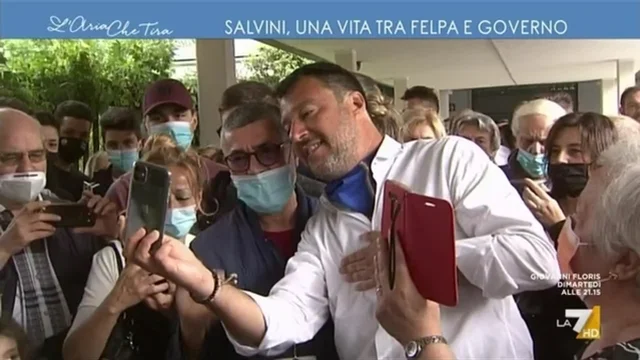 Salvini, una vita tra felpa e governo