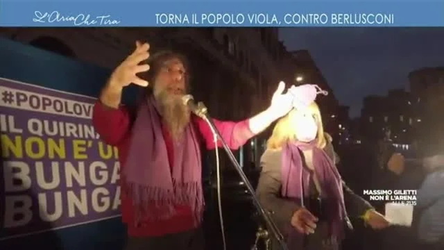Torna il Popolo Viola contro Silvio Berlusconi