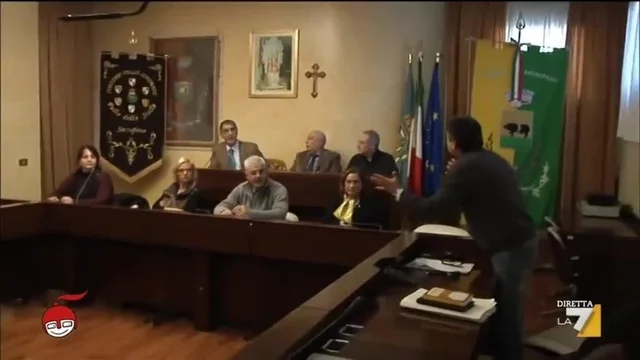 Mafia capitale, i legami tra politica e affari