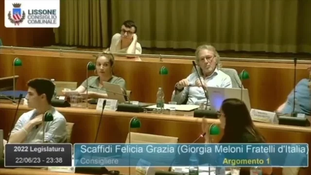 Felicia Grazia Scaffidi: "Ho più amici gay che normodotati", scoppia il caos in aula