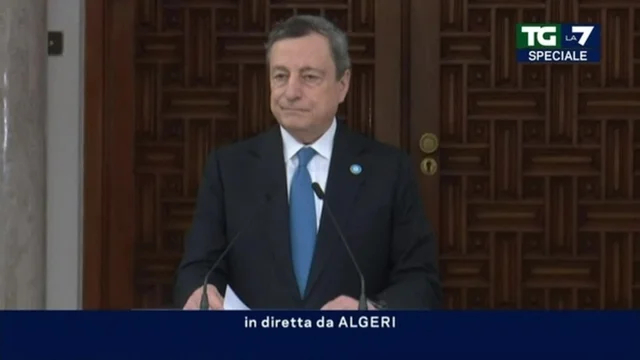 Draghi in Algeria, il premier annuncia l'accordo sul gas: "L'obiettivo è ridurre la dipendenza dal gas russo"