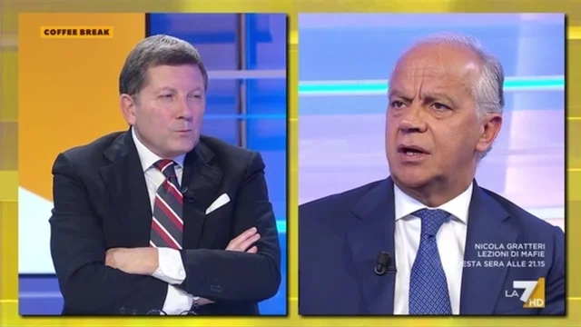 Caivano, il ministro Piantedosi: "Contro la violenza giovanile non basta la Polizia, le Fiamme Oro riportano il valore dello sport