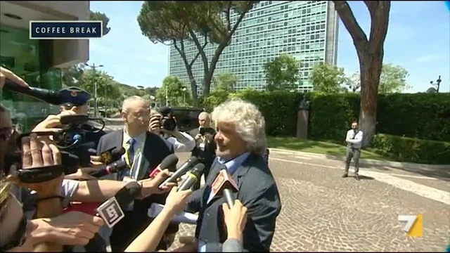 Le reazioni degli esponenti dell'opposizione alle ultime notizie in materia di crescita economica