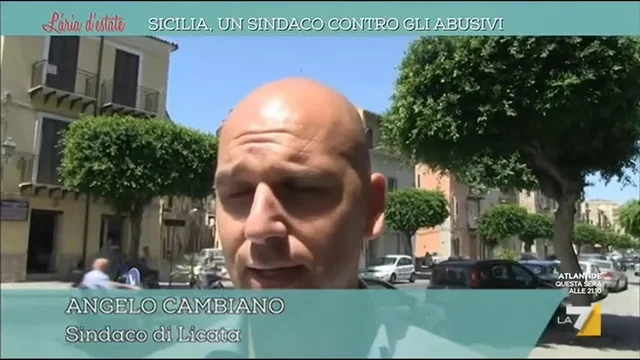 Sicilia, un sindaco contro gli abusivi